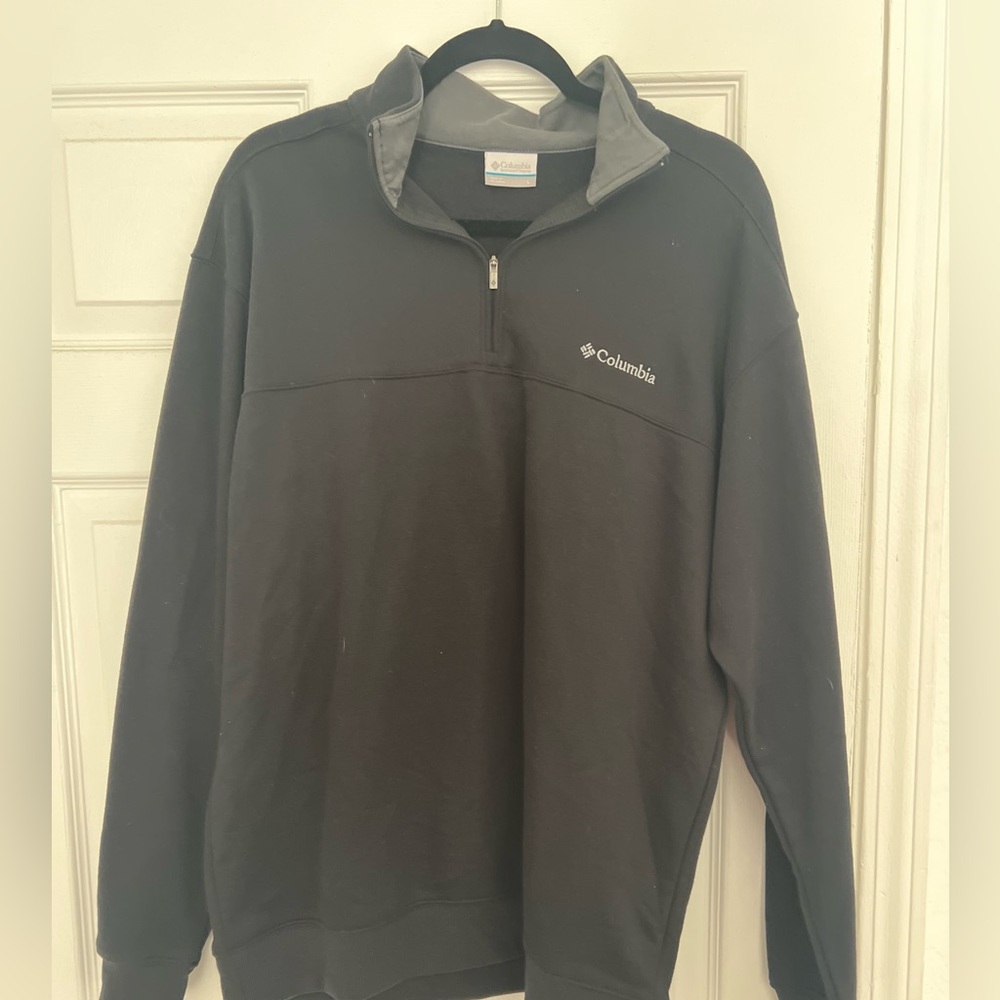 Columbia black quarter zip size L